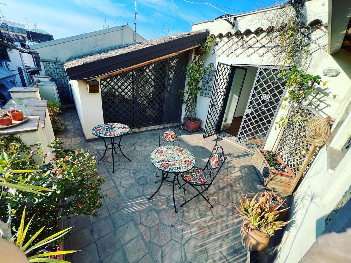 Bnb San Barnaba คาตาเนีย ภายนอก รูปภาพ