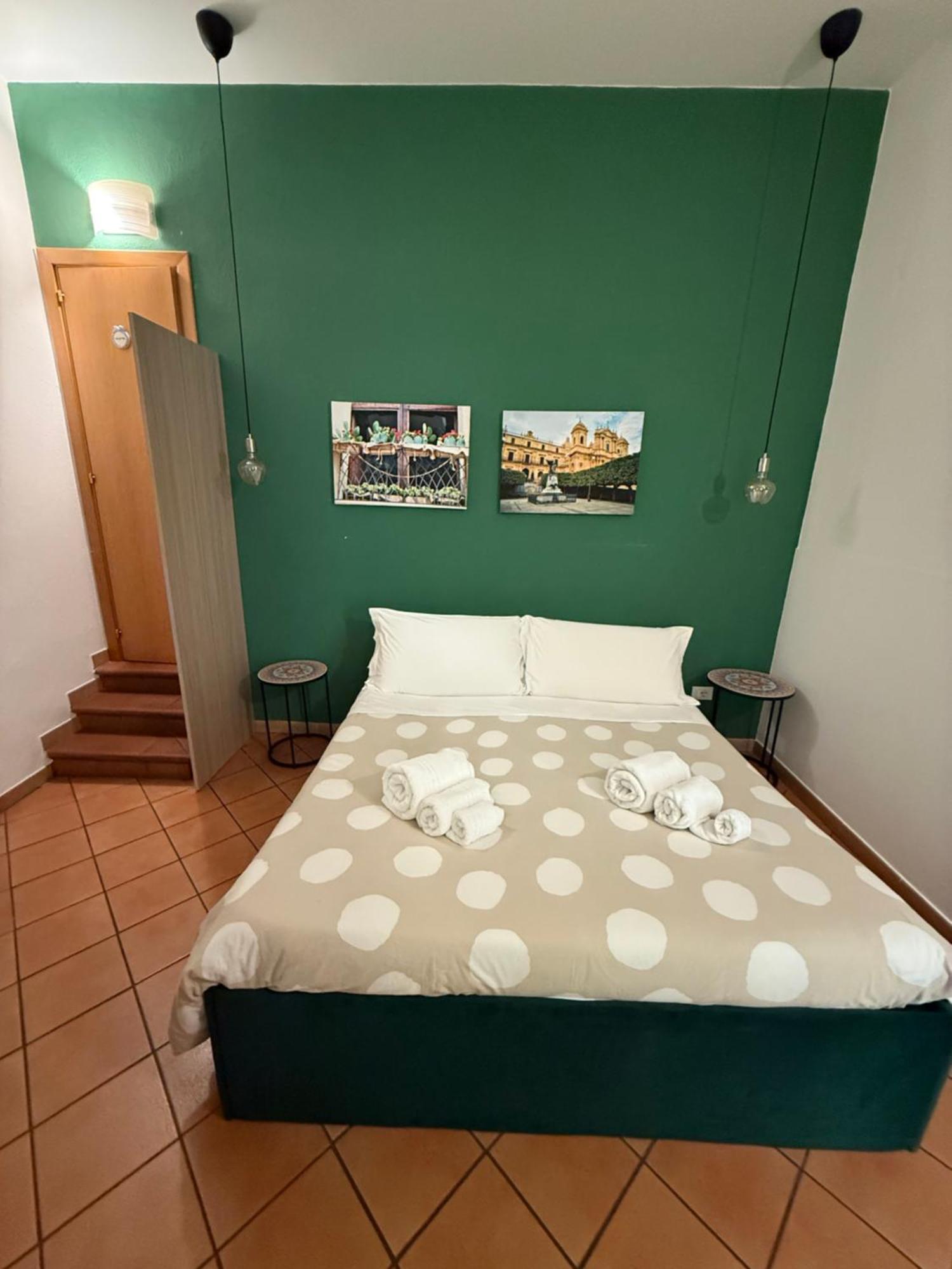 Bnb San Barnaba คาตาเนีย ภายนอก รูปภาพ