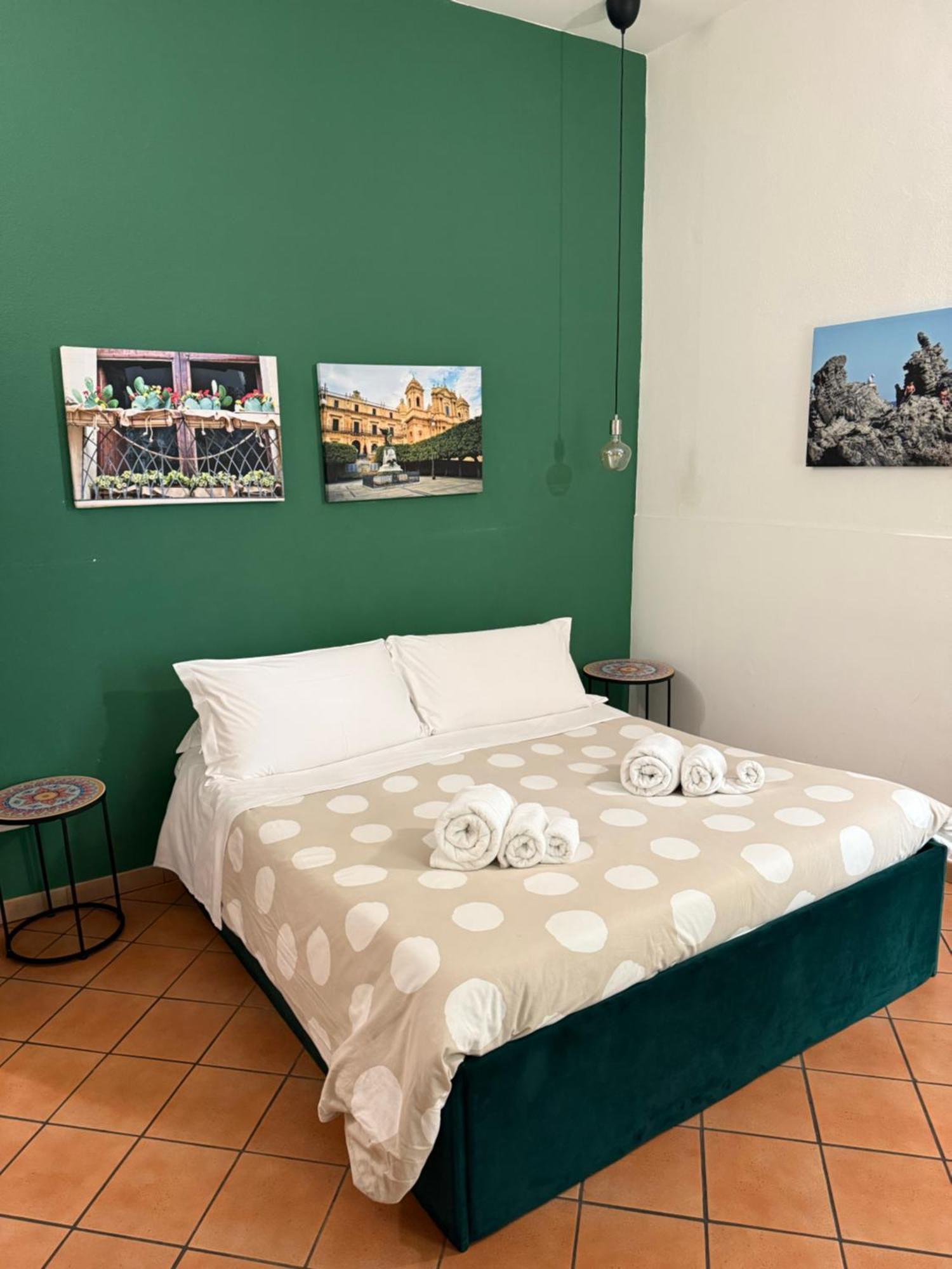 Bnb San Barnaba คาตาเนีย ภายนอก รูปภาพ